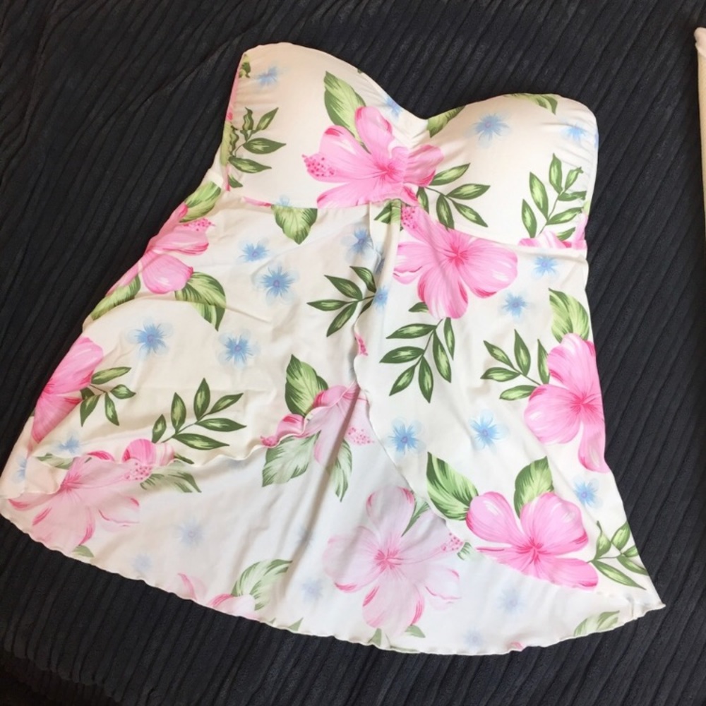 Venus Swim top